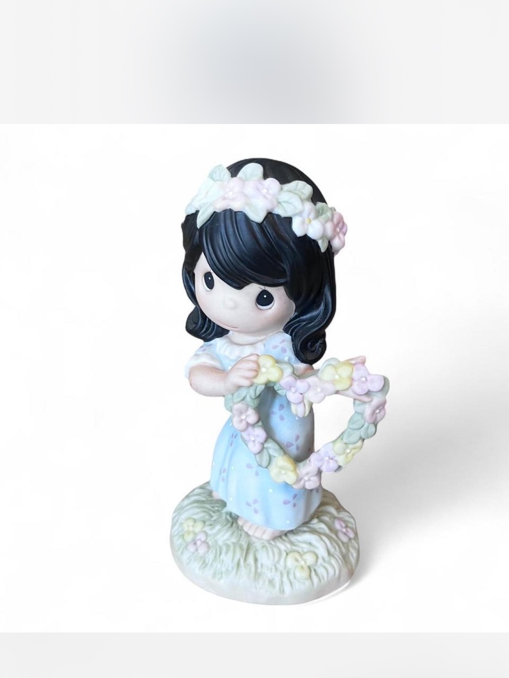 Precious Moments ‘Gotta Hula-t of love for you’ figurine in excellent condition